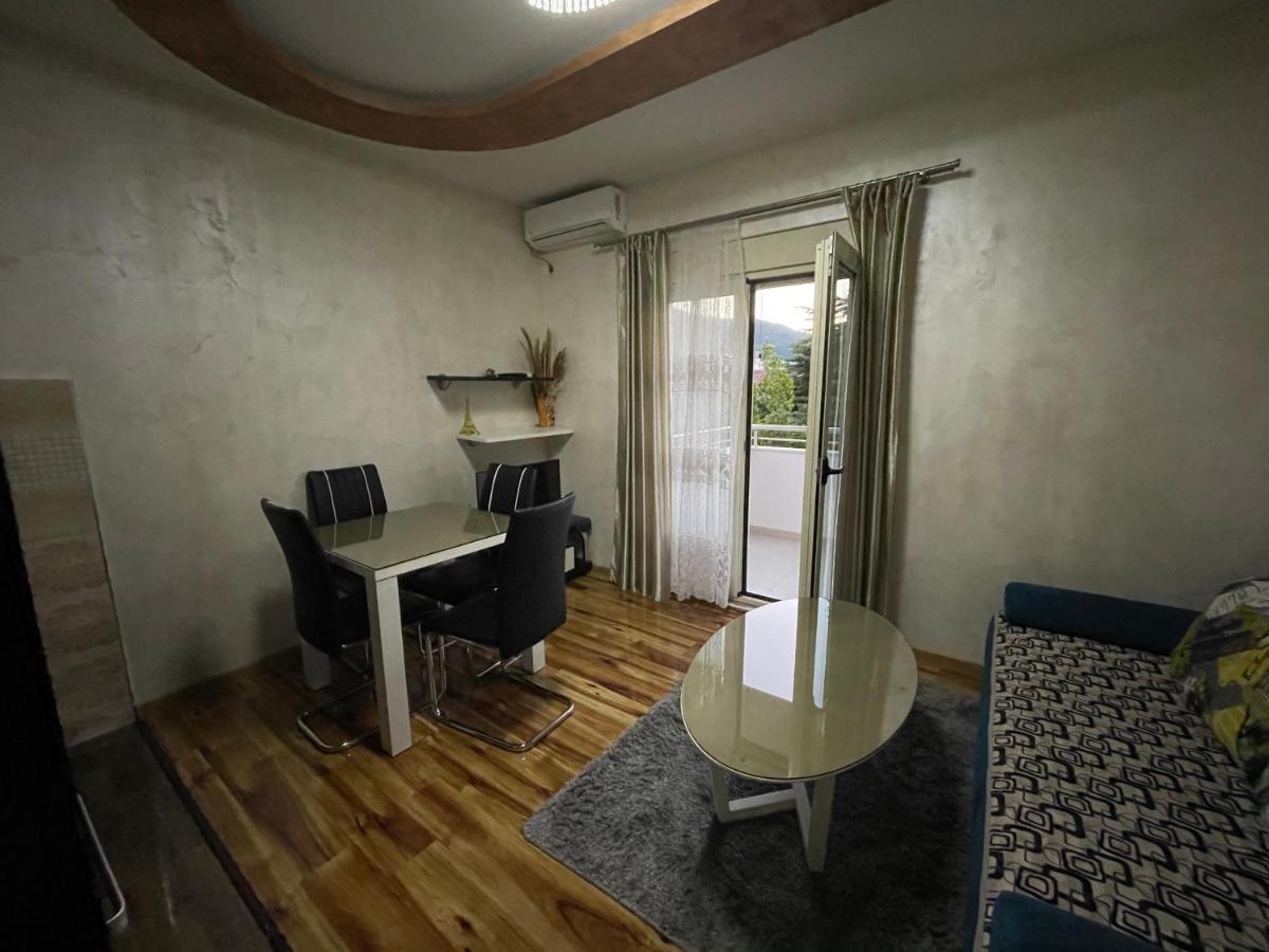 Apartments Zevs 1 Budva Ngoại thất bức ảnh